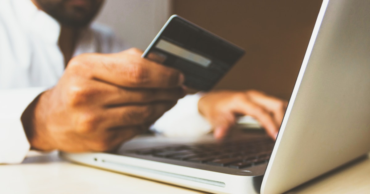 ChatGPT Personal Finance: What Bank-Account AI Means for Privacy and Money Decisions